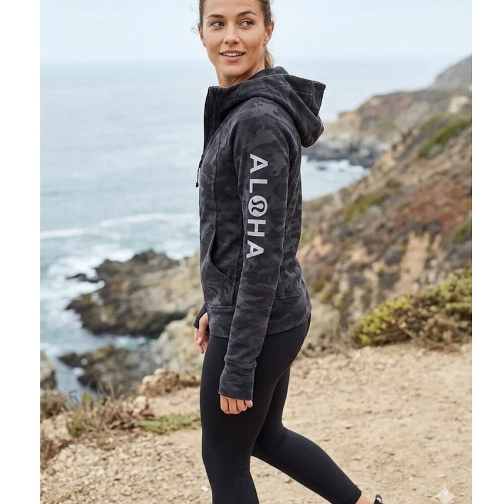 Lululemon Scuba Hoodie Light Cotton Fleece Heritage 365 Camo Aloha Active Sz 4